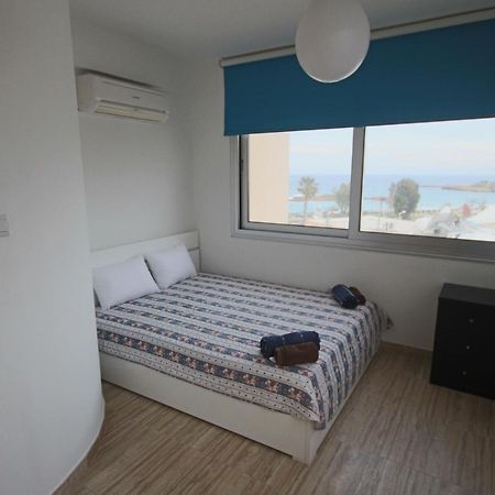 Fig Tree Bay Apartments プロタラス エクステリア 写真