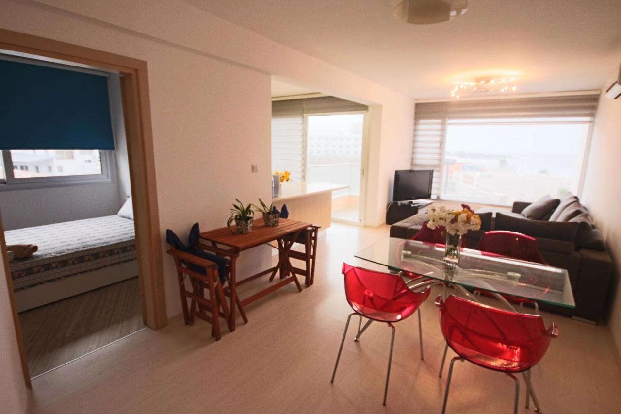 Fig Tree Bay Apartments プロタラス エクステリア 写真