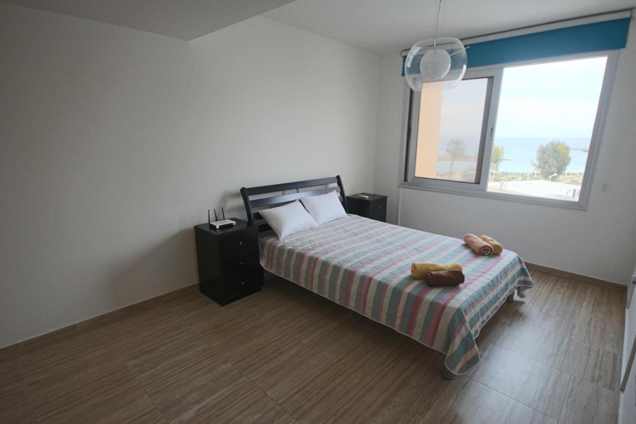 Fig Tree Bay Apartments プロタラス エクステリア 写真