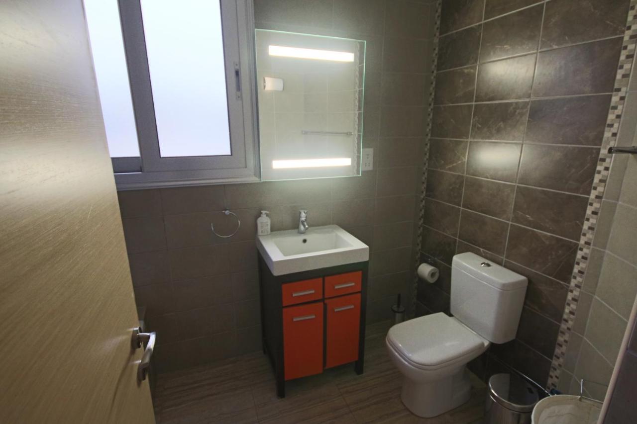 Fig Tree Bay Apartments プロタラス エクステリア 写真